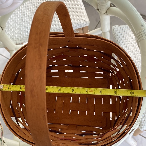 Longaberger Basket w/ insert, and liner - Picture 4 of 7